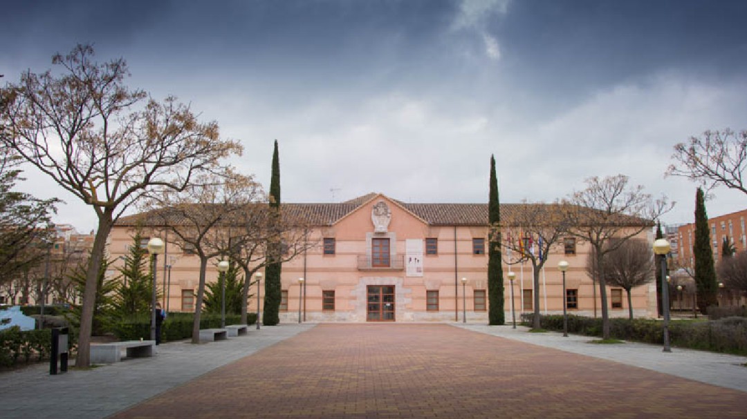 La UCLM suspende, de forma temporal, las elecciones a rector