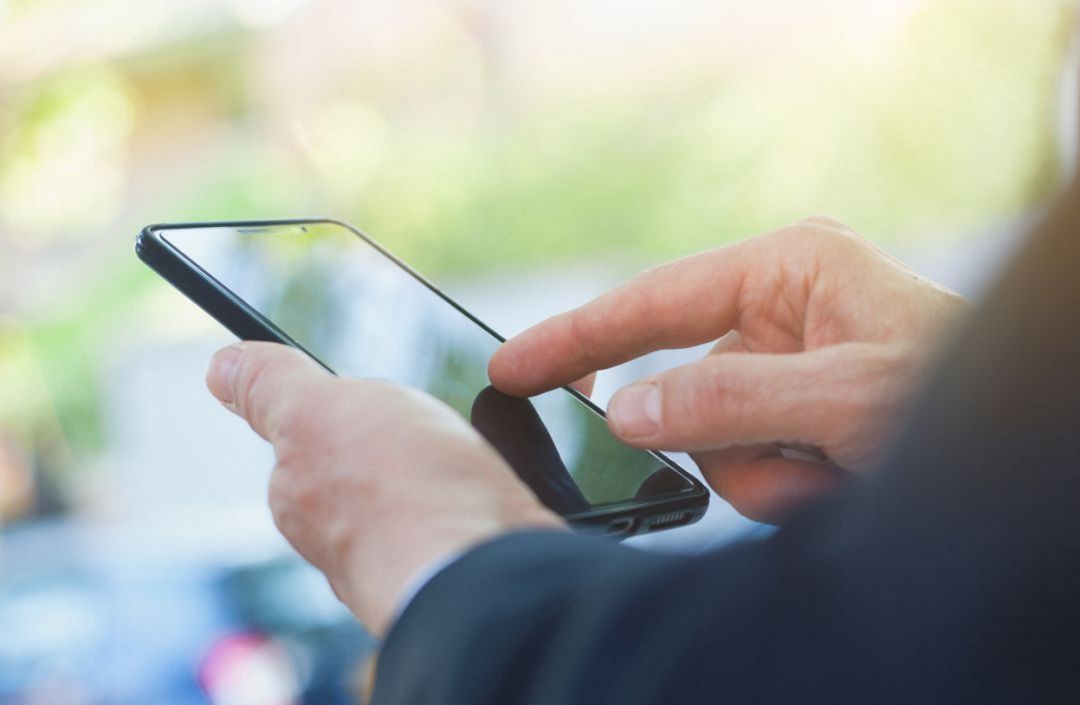 El teléfono, gran aliado para combatir el aislamiento estos días El teléfono, gran aliado para combatir el aislamiento estos días