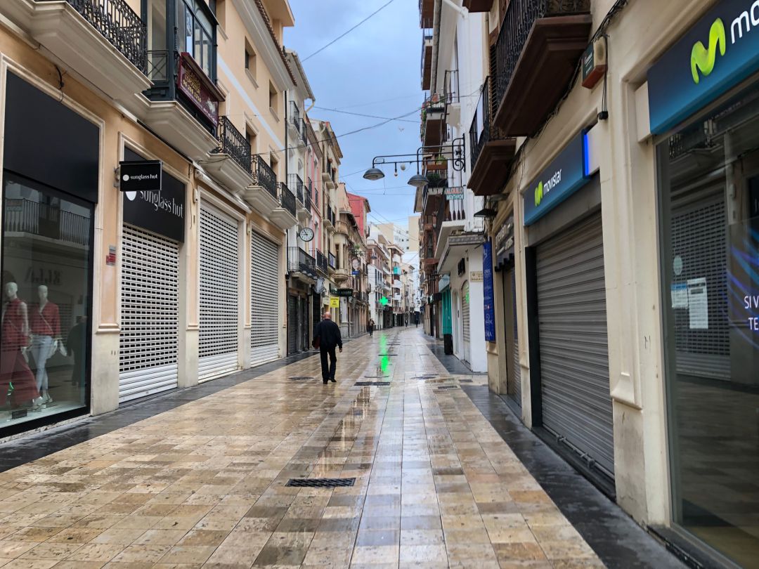 Tiendas del centro de Gandia cerradas Tiendas del centro de Gandia cerradas