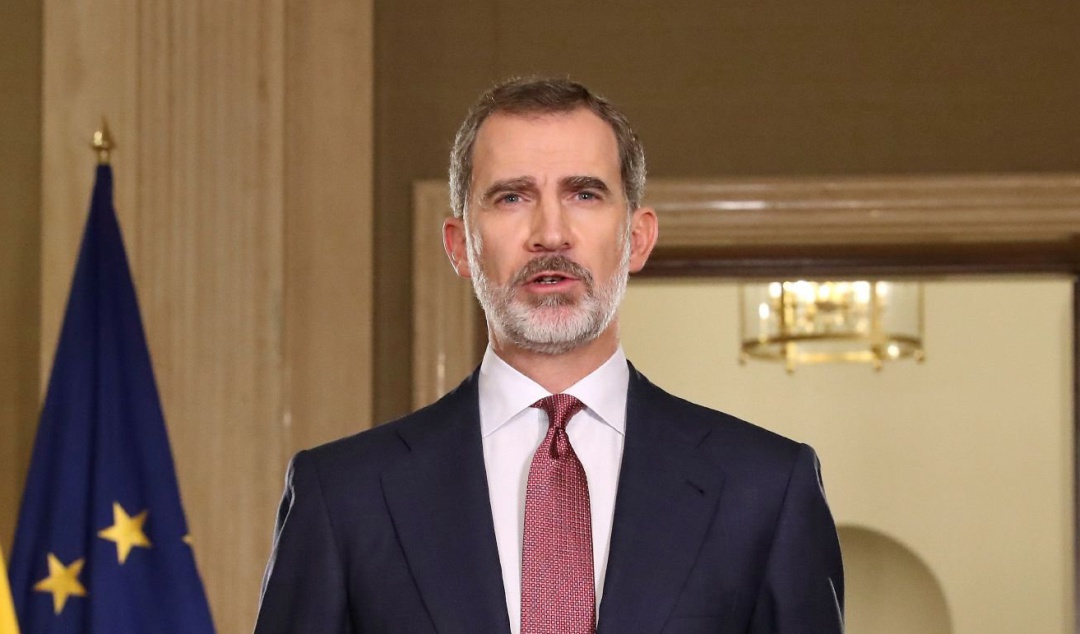 El rey Felipe VI se dirige a los españoles en un mensaje por televisión en relación con la crisis del coronavirus El rey Felipe VI se dirige a los españoles en un mensaje por televisión en relación con la crisis del coronavirus
