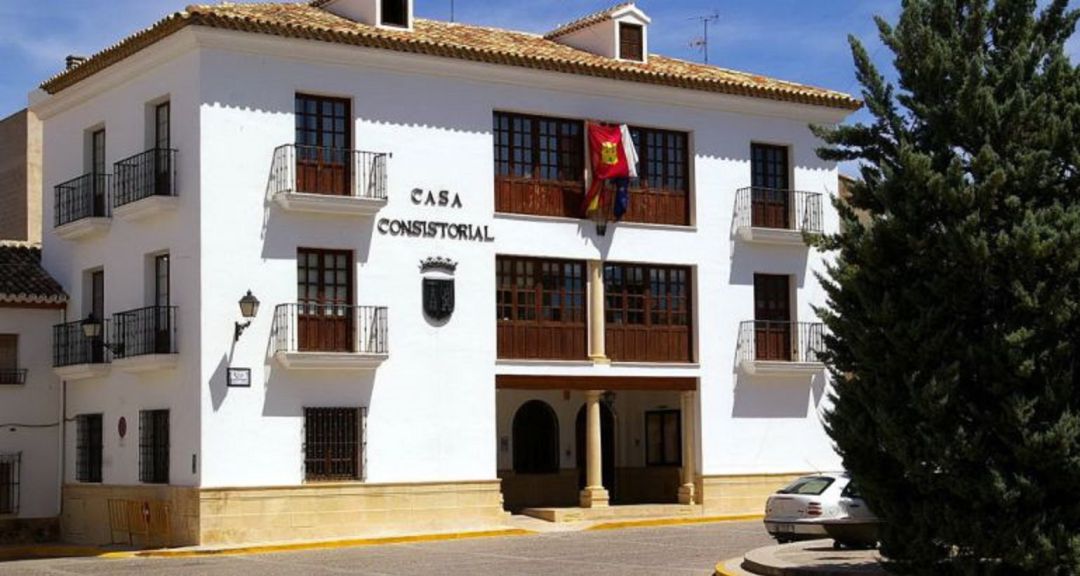 Fachada del Ayuntamiento Fachada del Ayuntamiento