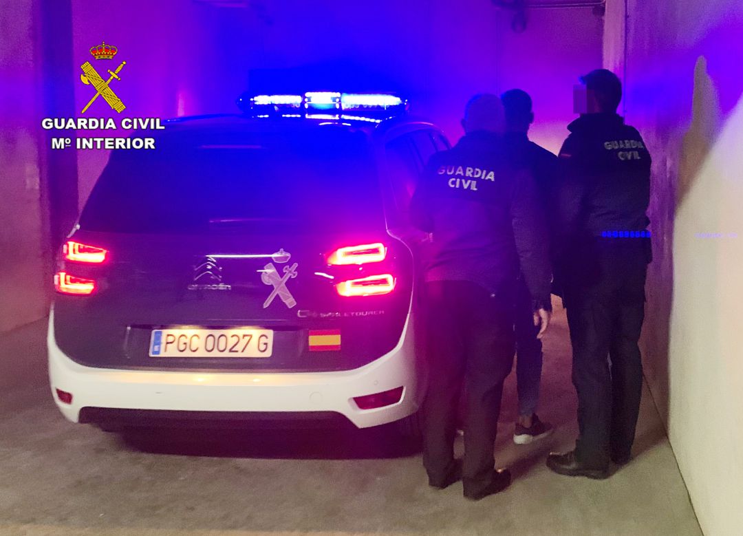 Detenidos los autores del robo en una vivienda de Purias Detenidos los autores del robo en una vivienda de Purias