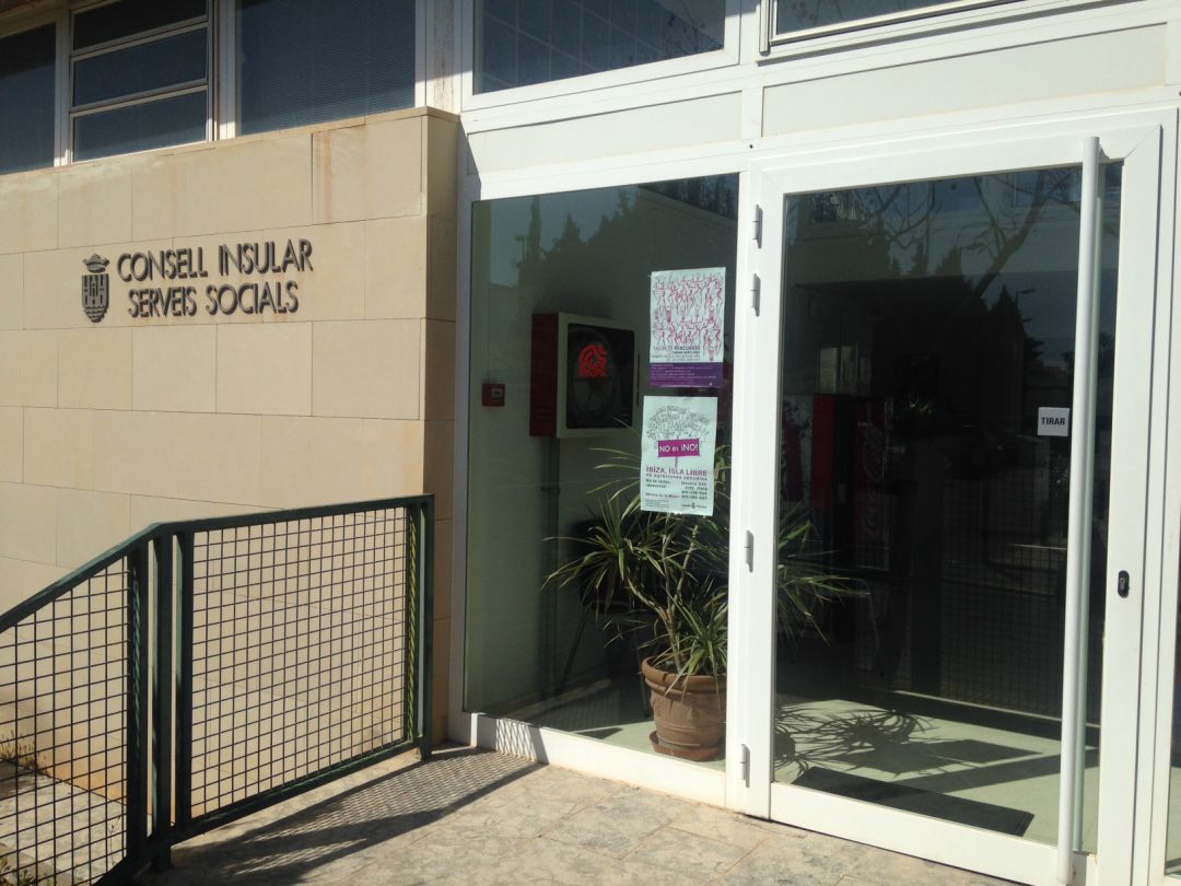Dependencias de Servicios Sociales del Consell de Ibiza. Dependencias de Servicios Sociales del Consell de Ibiza.