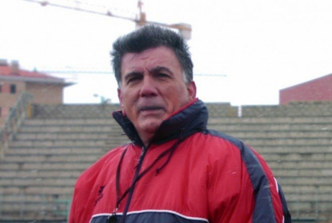 Máximo Hernández, entrenador del Numancia y Xerez CD entre otros Máximo Hernández, entrenador del Numancia y Xerez CD entre otros