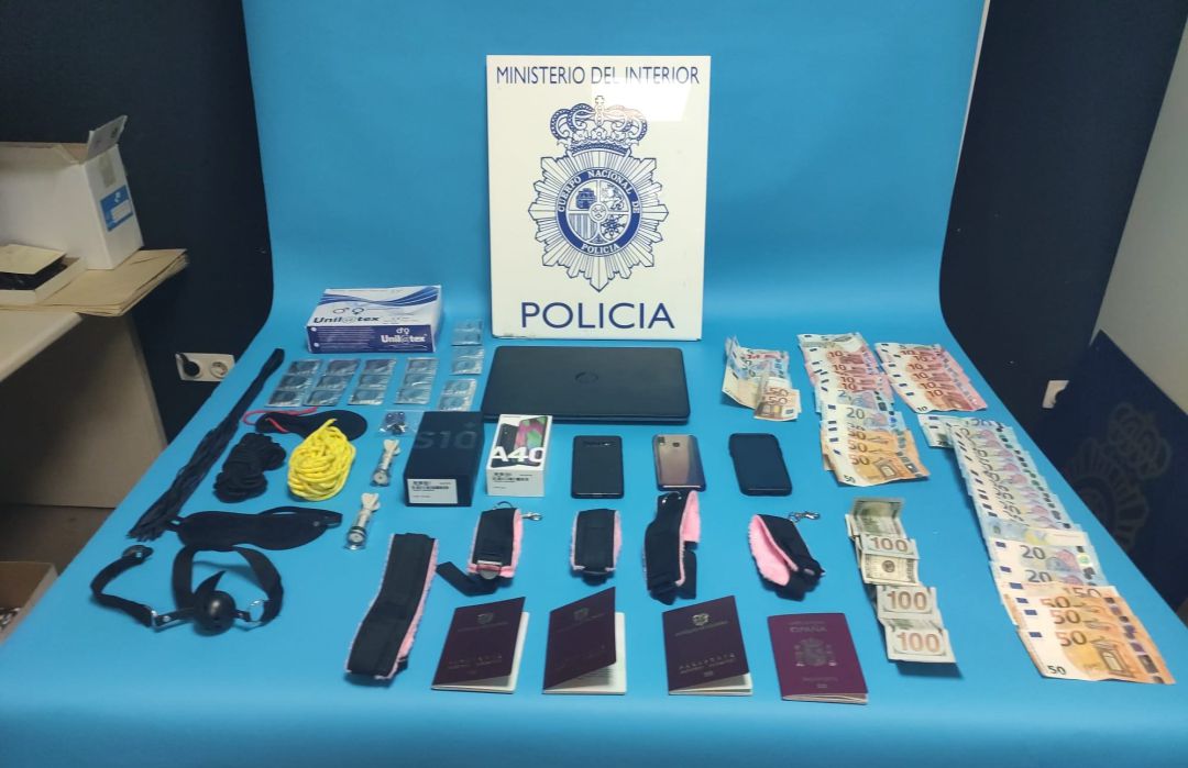 Efectos intervenidos en la liberación de las tres mujeres secuestradas en una localidad de Córdoba Efectos intervenidos en la liberación de las tres mujeres secuestradas en una localidad de Córdoba