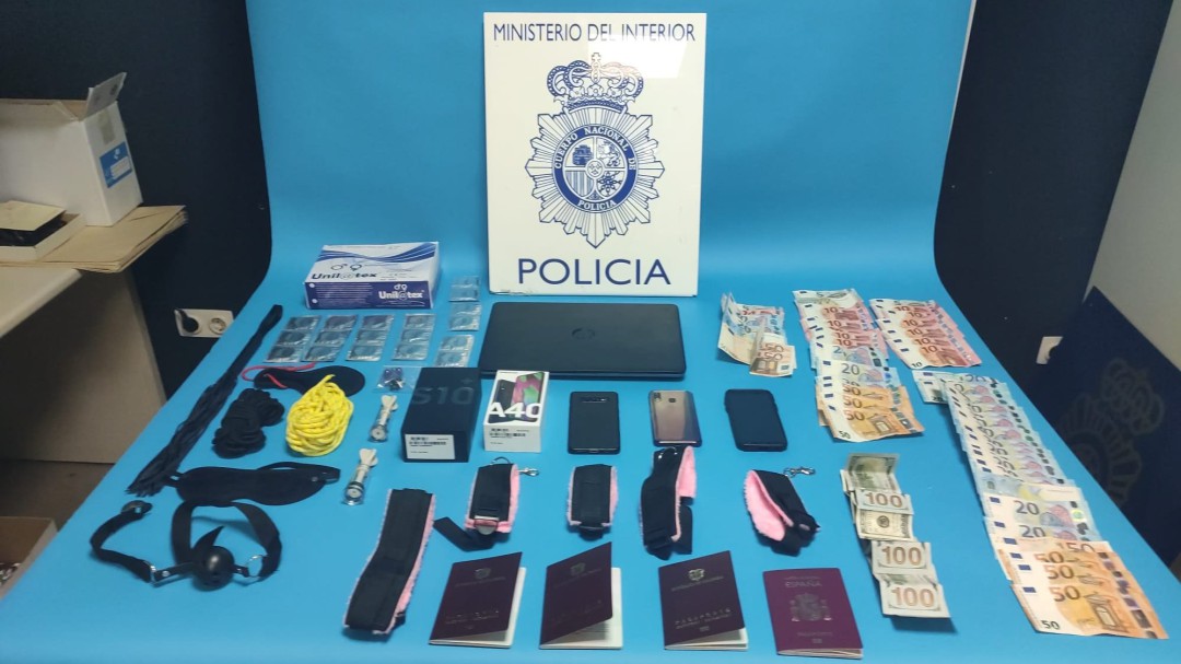 Liberadas en un pueblo de Córdoba tres mujeres, una menor, secuestradas y obligadas a ejercer la prostitución