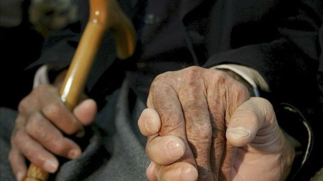 Esta guerra la ganaremos por ellos. Esta guerra la ganaremos por ellos.