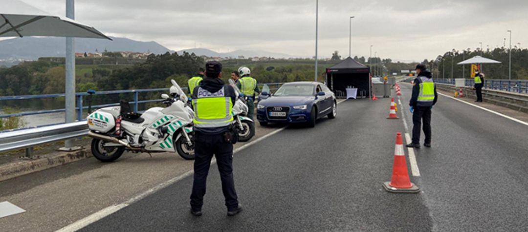 Accidente en una carretera de Galicia durante el Estado de alarma Accidente en una carretera de Galicia durante el Estado de alarma