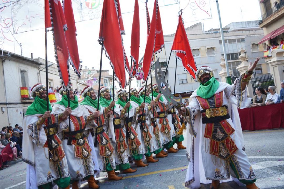 El COVID-19 se lleva por delante, de momento, las fiestas de Moros y Cristianos de Petrer 2020 El COVID-19 se lleva por delante, de momento, las fiestas de Moros y Cristianos de Petrer 2020