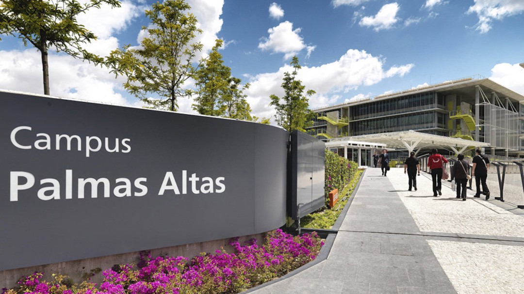 Abengoa aplicará un ERTE al 30% de su plantilla en España por el coronavirus