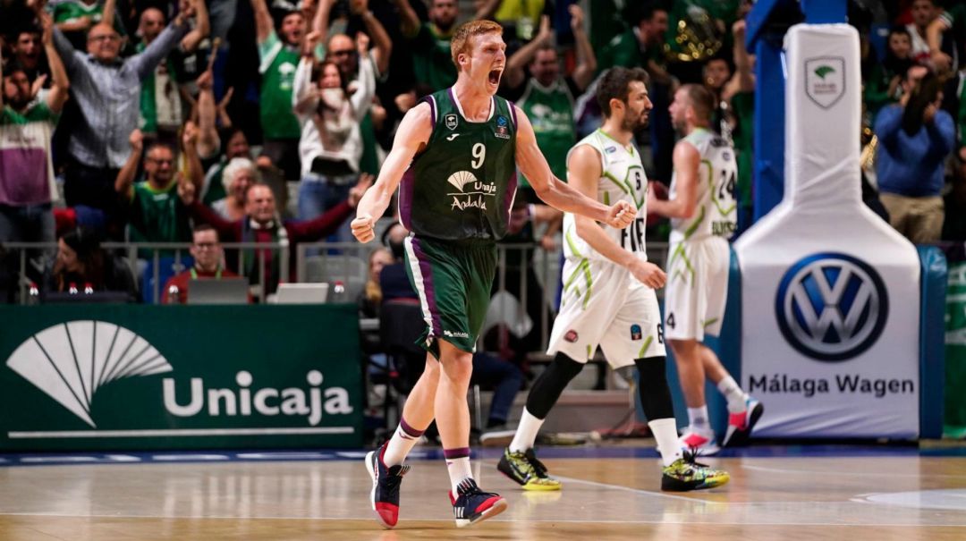Alberto Díaz celebra una canasta en un partido de la Eurocup Alberto Díaz celebra una canasta en un partido de la Eurocup