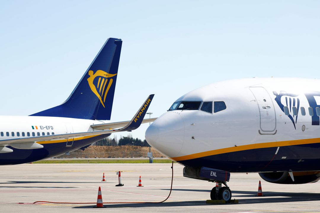 Aviones de Ryanair en el aeropuerto de Bruselas Aviones de Ryanair en el aeropuerto de Bruselas