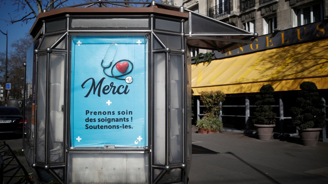 Airbnb y Francia se asocian para ayudar al personal sanitario y social