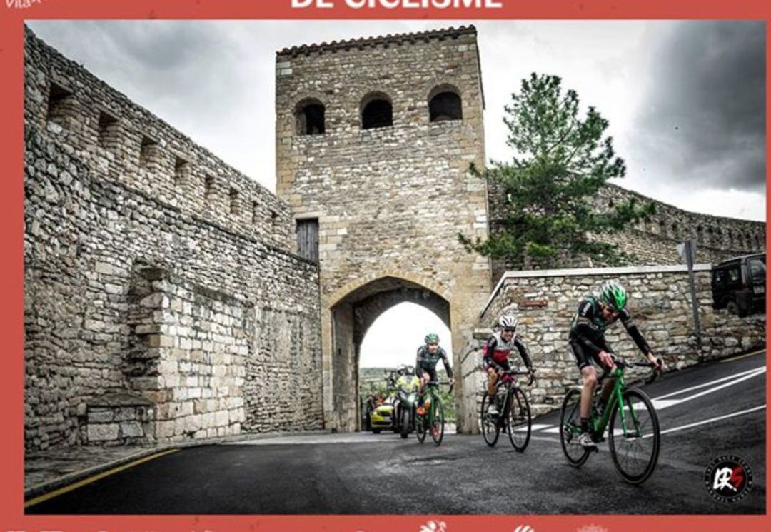 Llegada de los ciclistas a Morella Llegada de los ciclistas a Morella