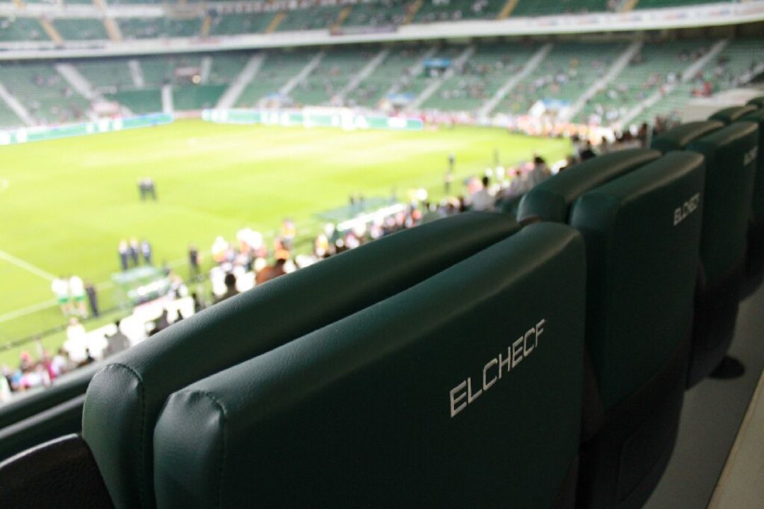 Imagen del Martínez Valero desde el sector de Tribuna Imagen del Martínez Valero desde el sector de Tribuna