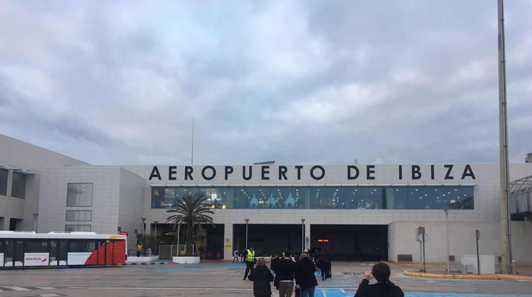 Aeropuerto de Ibiza Aeropuerto de Ibiza