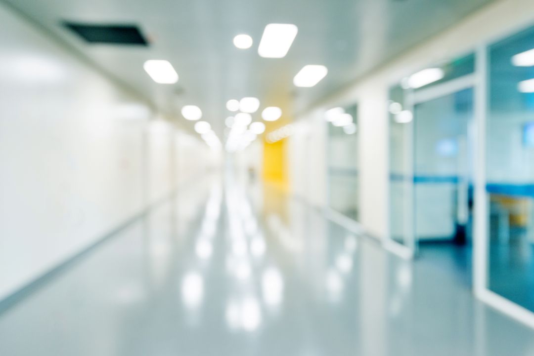 Sanidad estudia un protocolo para permitir a familias despedirse de seres queridos en UCI antes de morir Sanidad estudia un protocolo para permitir a familias despedirse de seres queridos en UCI antes de morir