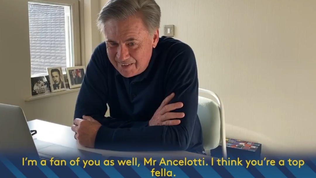 Ancelotti aprovecha el confinamiento para charlar con un hincha