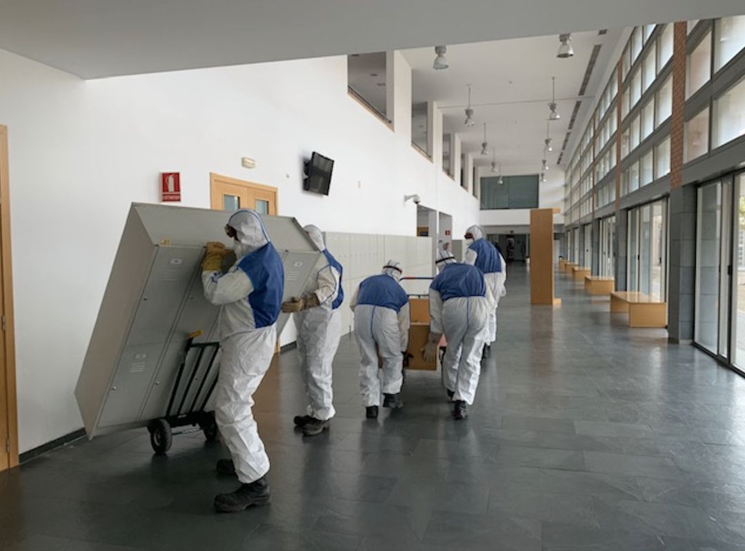 La Facultad de Medicina de Albacete se prepara para convertirse en hospital de campaña La Facultad de Medicina de Albacete se prepara para convertirse en hospital de campaña
