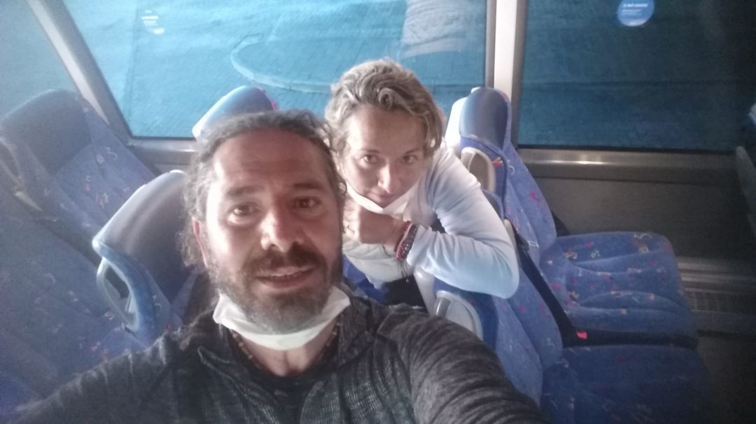 Carlos y Mar de vuelta a España Carlos y Mar de vuelta a España