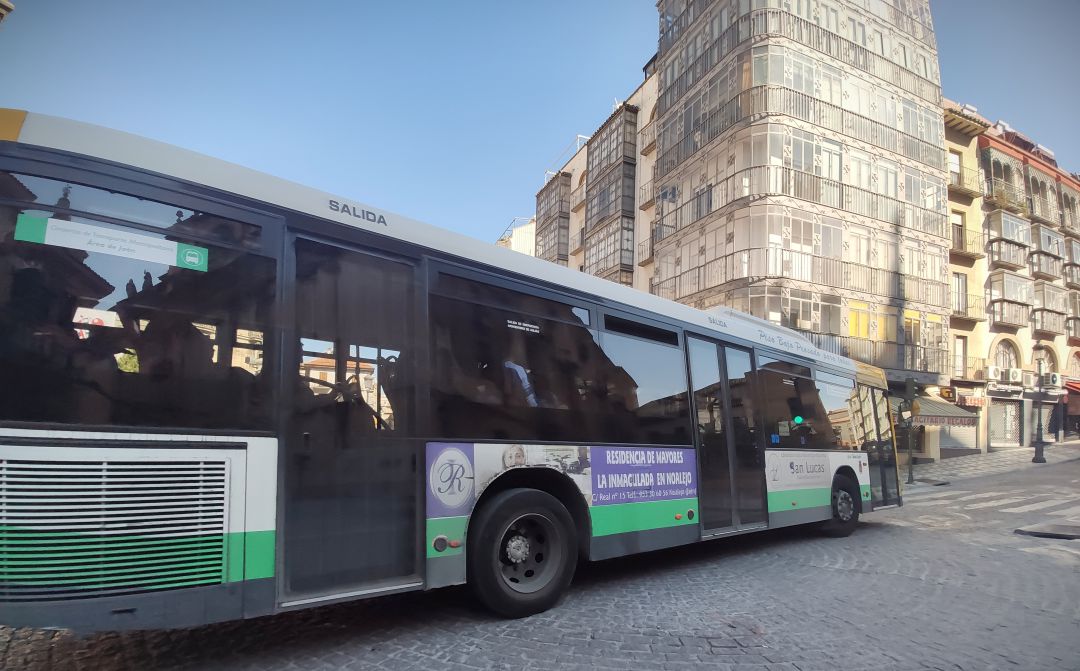 Autobuses Castillo se defiende de las críticas recibidas Autobuses Castillo se defiende de las críticas recibidas