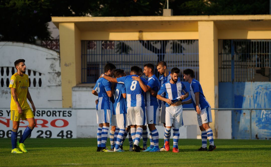 Imagen de un partido del Jerez INdustrial esta temporada Imagen de un partido del Jerez INdustrial esta temporada