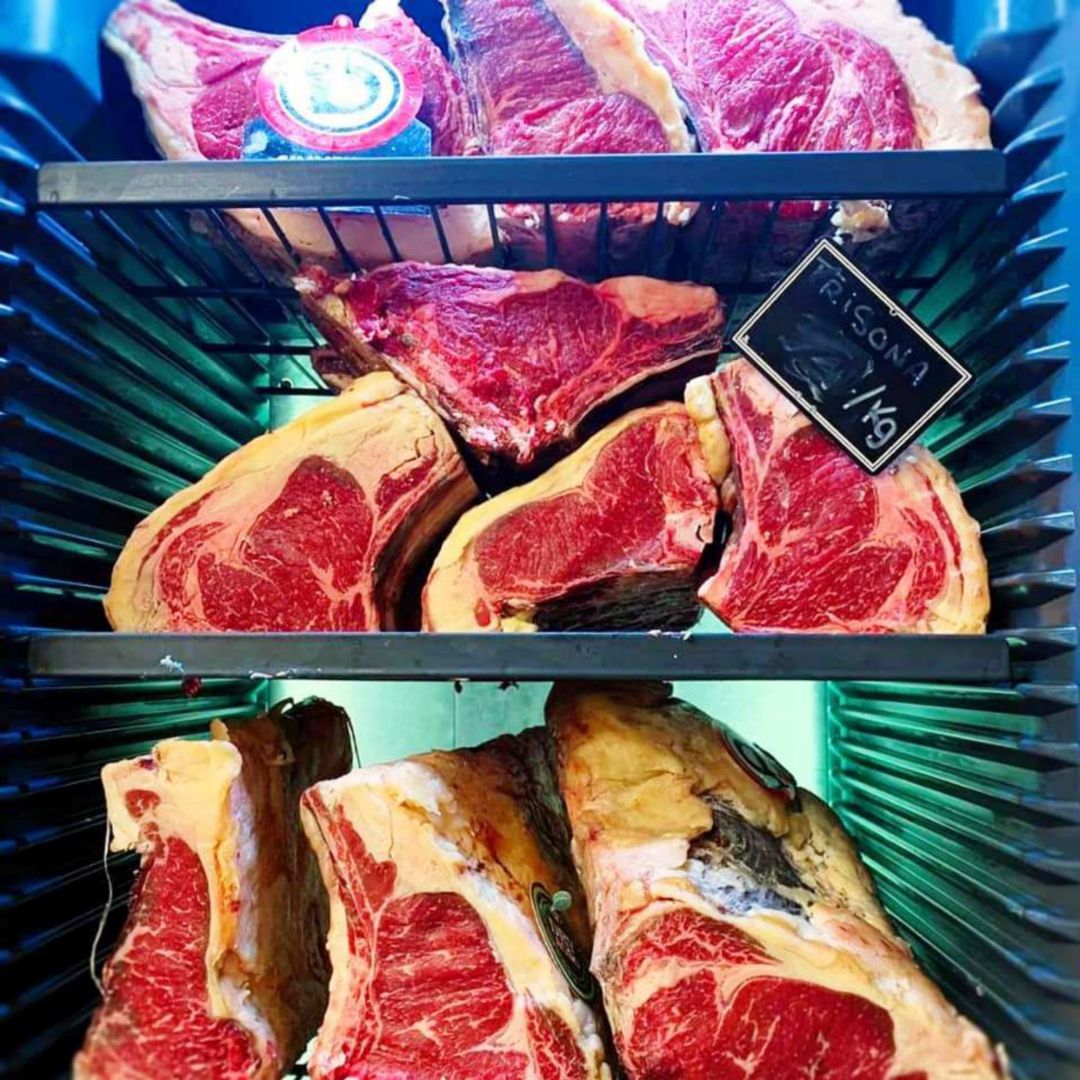 Chuletas de vaca frisona en Jupe Chuletas de vaca frisona en Jupe