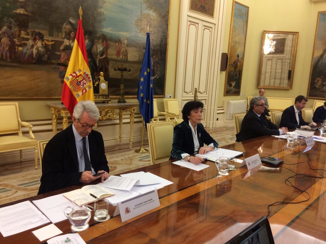 Reunión en el Ministerio de Educación Reunión en el Ministerio de Educación