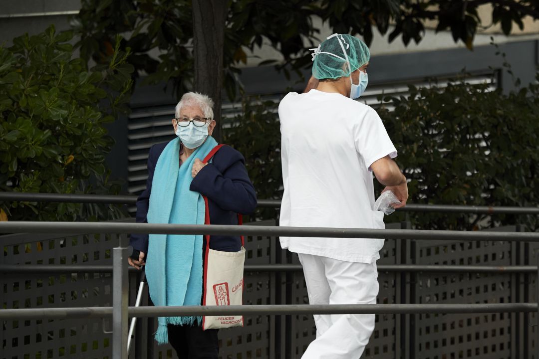 España, con 3.434 fallecidos, adelanta a China en número de víctimas España, con 3.434 fallecidos, adelanta a China en número de víctimas