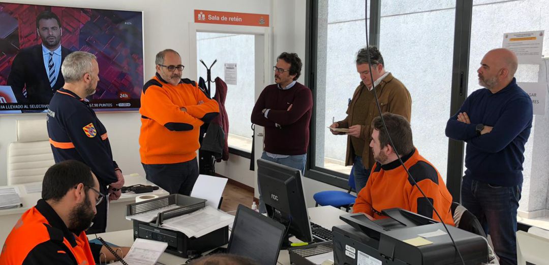 El alcalde, José María González, visita a los trabajadores de Protección Civil El alcalde, José María González, visita a los trabajadores de Protección Civil