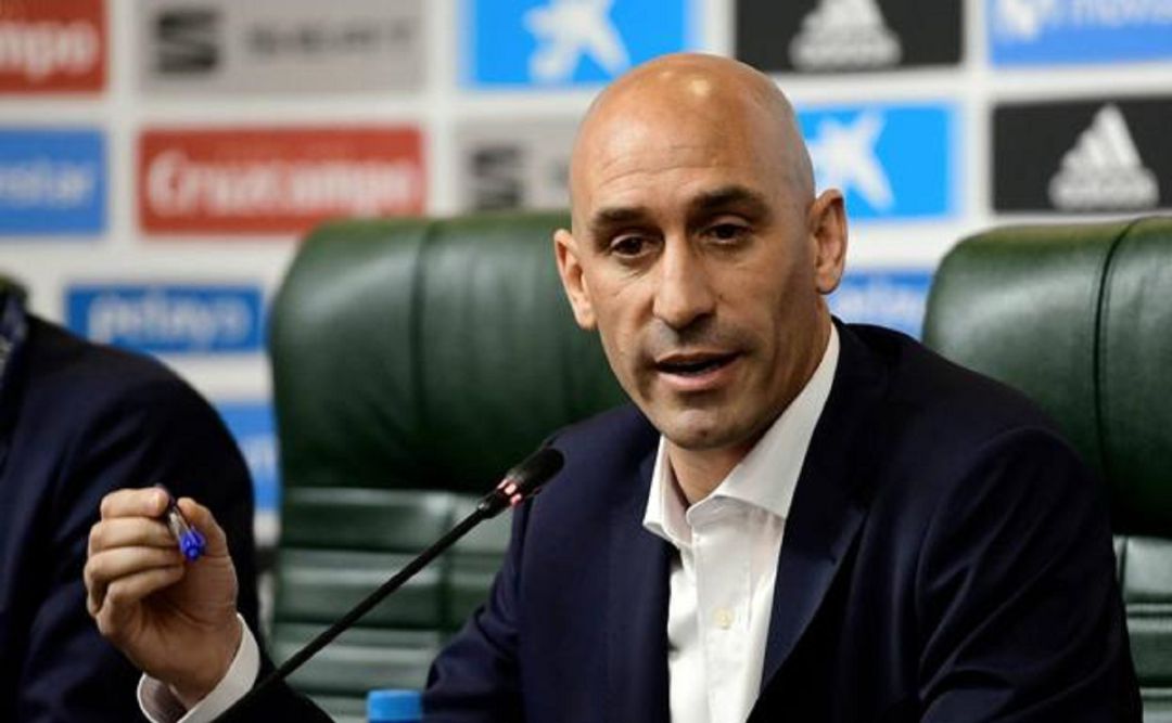Luis Rubiales en una rueda de prensa Luis Rubiales en una rueda de prensa