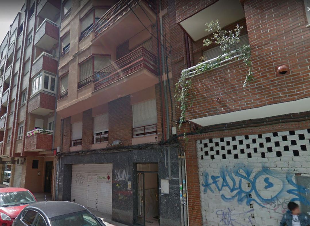 El cadáver fue localizado en una vivienda de la calle Obispo Almarcha El cadáver fue localizado en una vivienda de la calle Obispo Almarcha