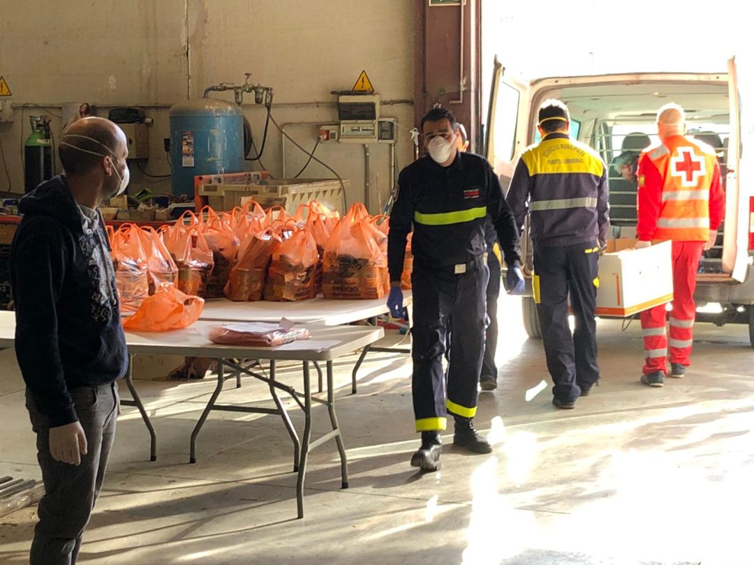 Comienza el reparto en Puerto Lumbreras de productos de primera necesidad a familias vulnerables Comienza el reparto en Puerto Lumbreras de productos de primera necesidad a familias vulnerables