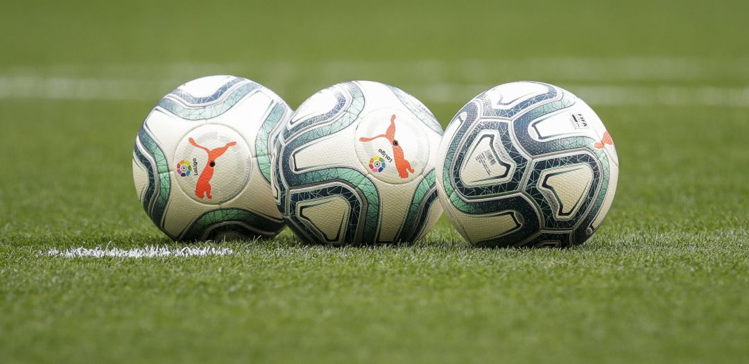 Imagen de tres balones de la competición liguera Imagen de tres balones de la competición liguera