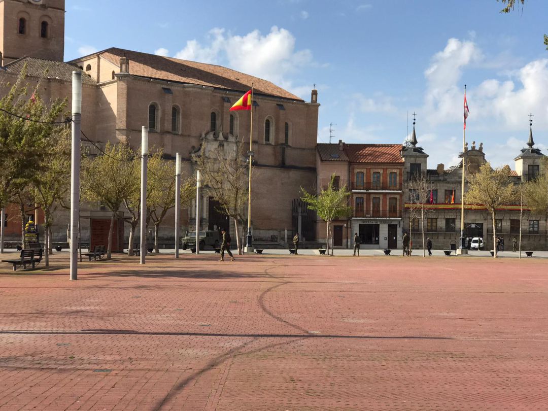 Estado de la Plaza Mayor, una mañana cualquiera, durante la reclusión domiciliaria Estado de la Plaza Mayor, una mañana cualquiera, durante la reclusión domiciliaria