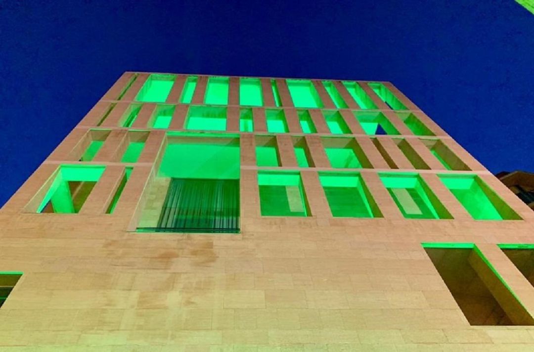 Murcia se ilumina de verde a partir de hoy en homenaje a nuestros sanitarios Murcia se ilumina de verde a partir de hoy en homenaje a nuestros sanitarios