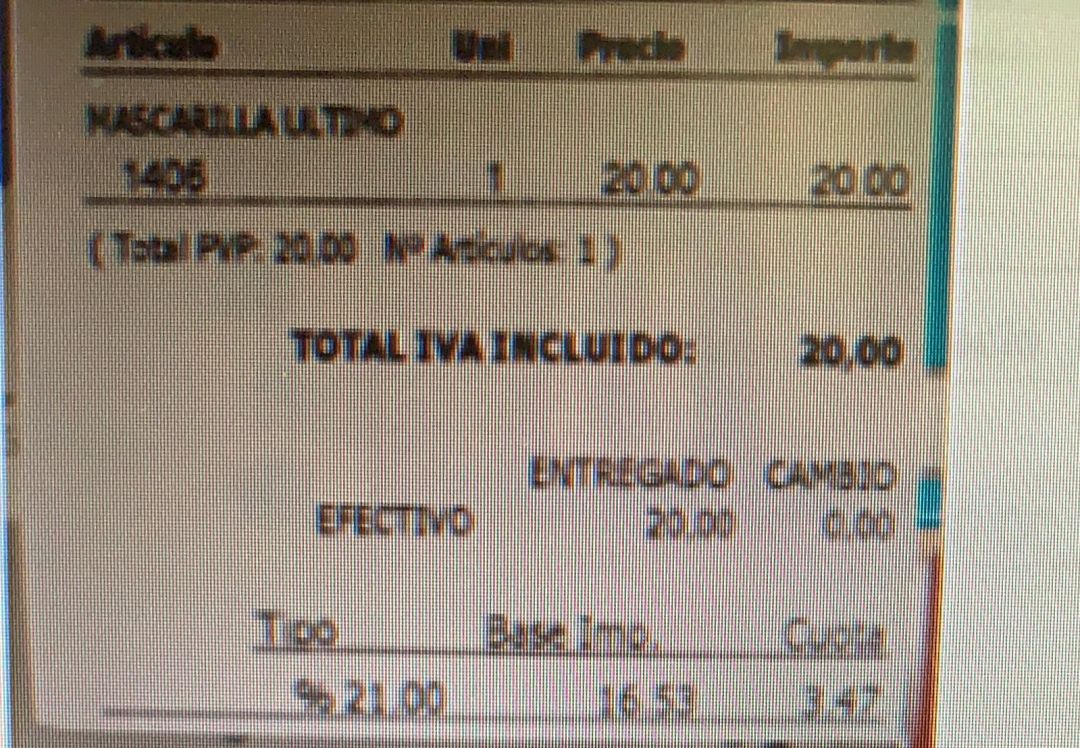 Hasta 20 euros por una mascarilla en una farmacia palentina Hasta 20 euros por una mascarilla en una farmacia palentina