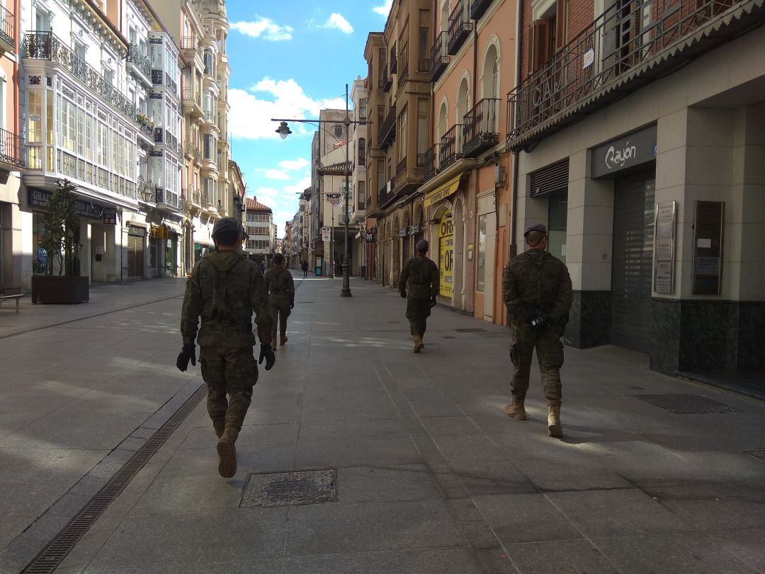 El ejército está protagonizando varias actuaciones en Palencia El ejército está protagonizando varias actuaciones en Palencia