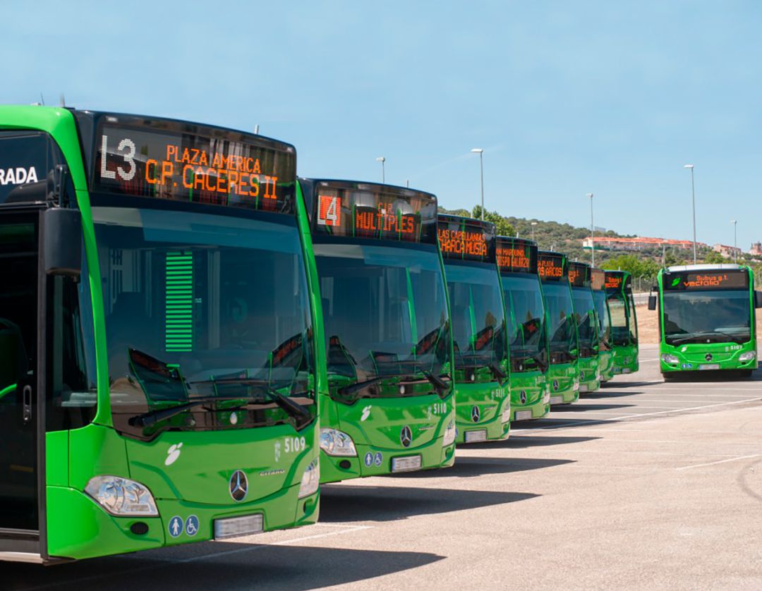 Flota de autobuses urbanos de Cáceres Flota de autobuses urbanos de Cáceres