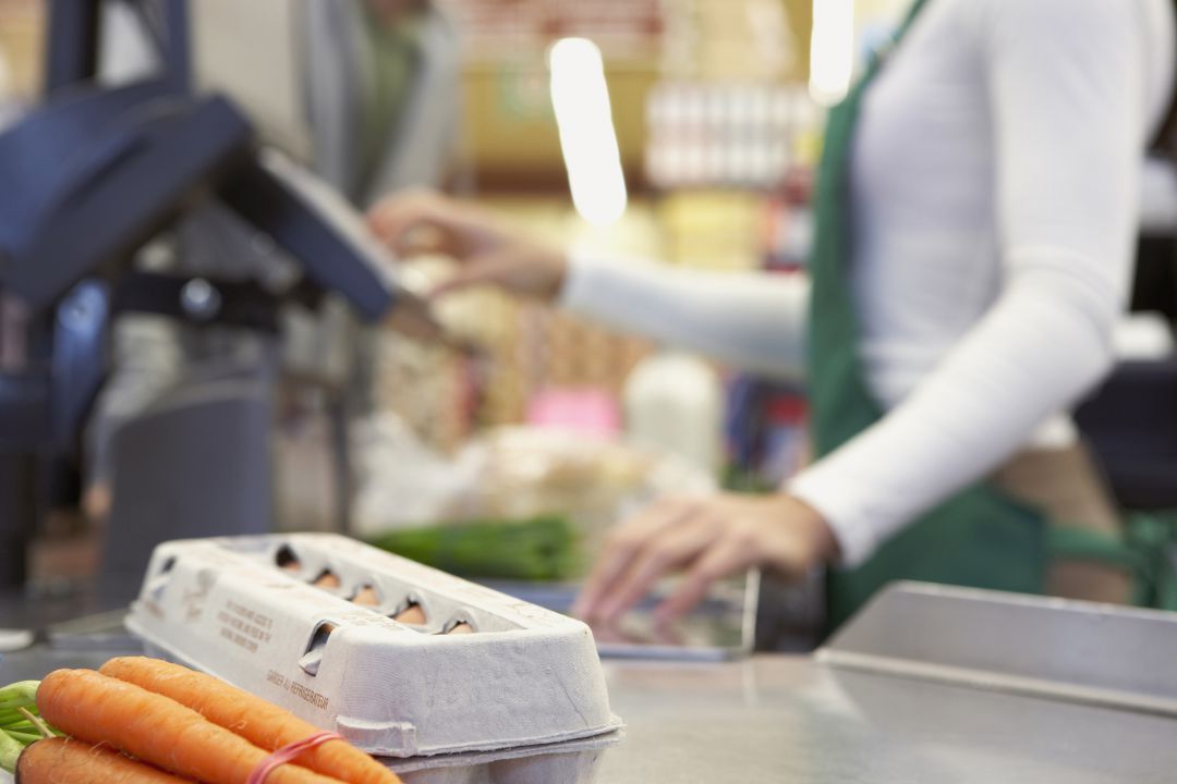 Cajera de un supermercado Cajera de un supermercado