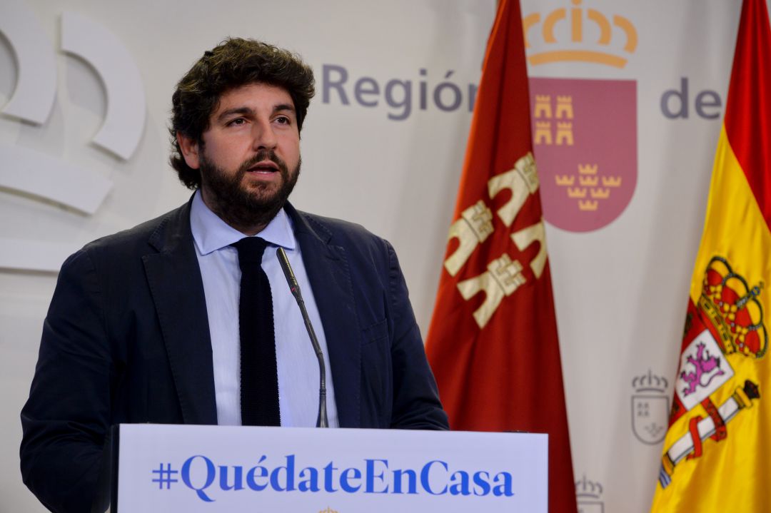 Fernando López Miras en la rueda de prensa ofrecida este domingo Fernando López Miras en la rueda de prensa ofrecida este domingo