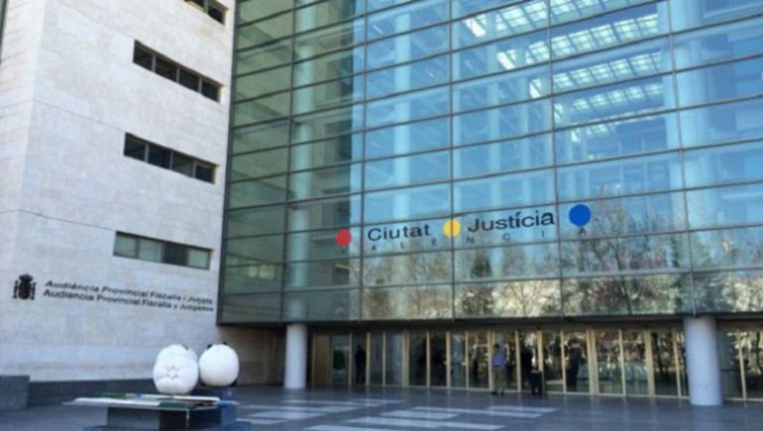 La Oficina para la Violencia Machista de València solo registra tres denuncias durante el confinamiento La Oficina para la Violencia Machista de València solo registra tres denuncias durante el confinamiento