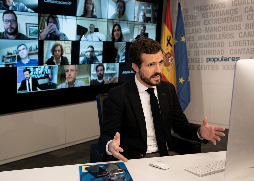 El presidente del Partido Popular Pablo Casado, durante la videoconferencia con la Comisión de seguimiento del COVID-19 del PP. El presidente del Partido Popular Pablo Casado, durante la videoconferencia con la Comisión de seguimiento del COVID-19 del PP.