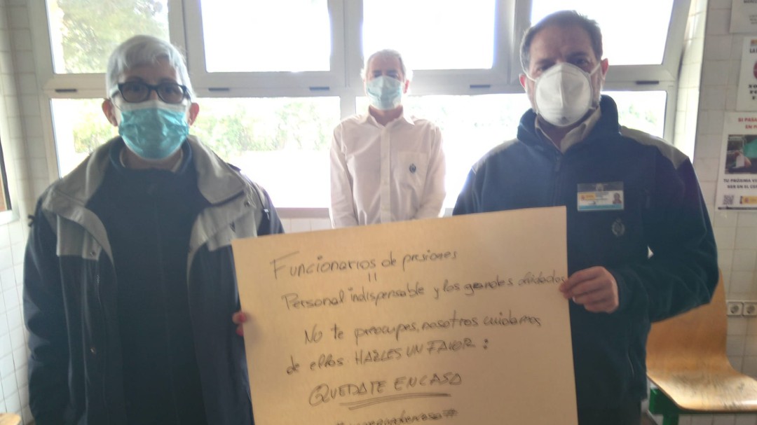Los funcionarios de prisiones piden con urgencia tests y desinfección por la UME