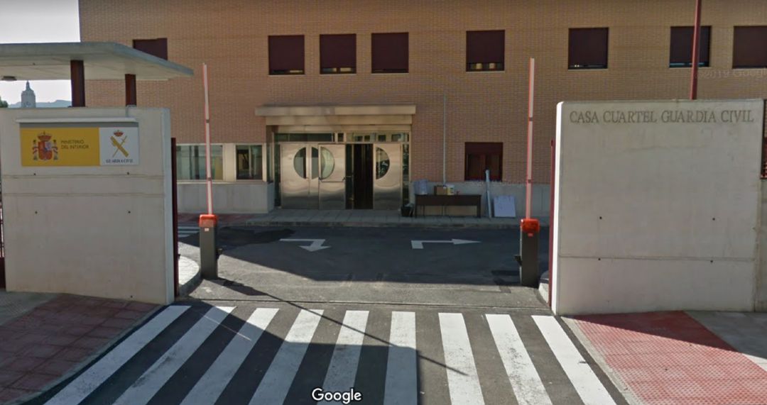 Casa cuartel de la Guardia Civil de Guadix Casa cuartel de la Guardia Civil de Guadix