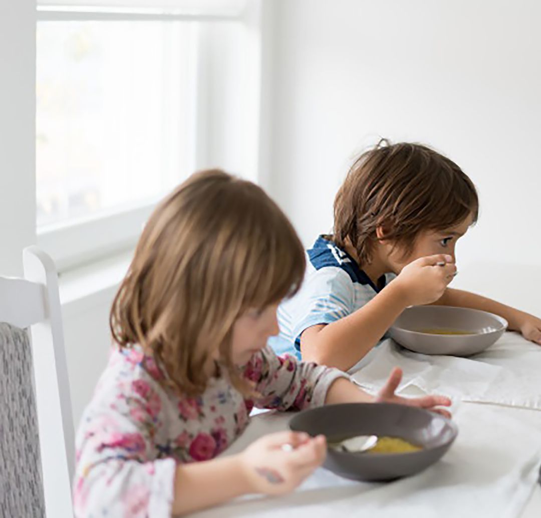 Sevilla la Nueva ayuda a las familias con becas de comedor Sevilla la Nueva ayuda a las familias con becas de comedor
