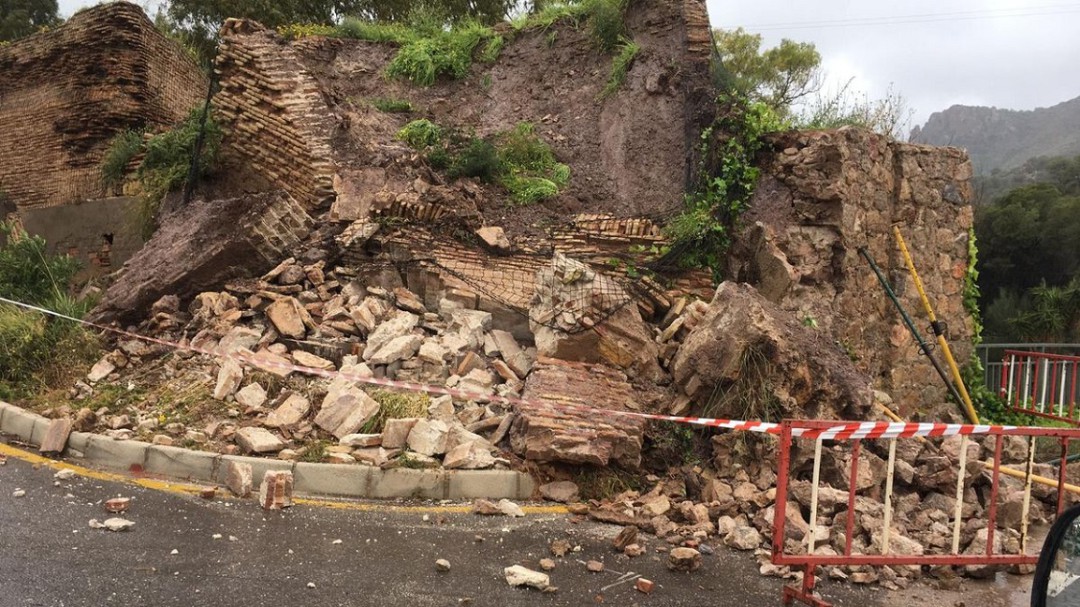 Defensa saca a contratación la rehabilitación del tramo de la Muralla de Carlos III del Arsenal