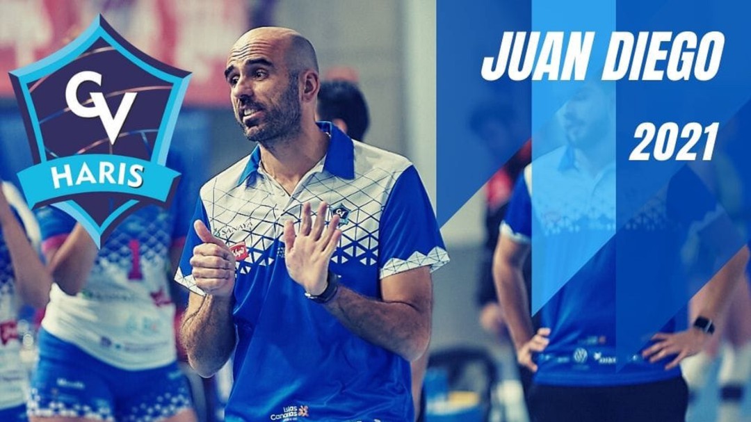 El CV Haris renueva al técnico Juan Diego García