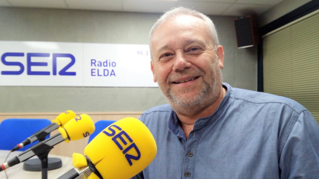Juan Vera, director del Teatro Castelar de Elda, recomienda libros para el confinamiento por el coronavirus