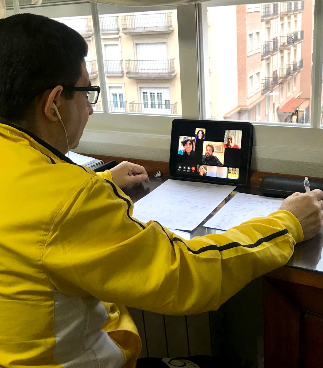 Francisco Reyes mantiene una videoconferencia con el Grupo Parlamentario de la provincia. Francisco Reyes mantiene una videoconferencia con el Grupo Parlamentario de la provincia.